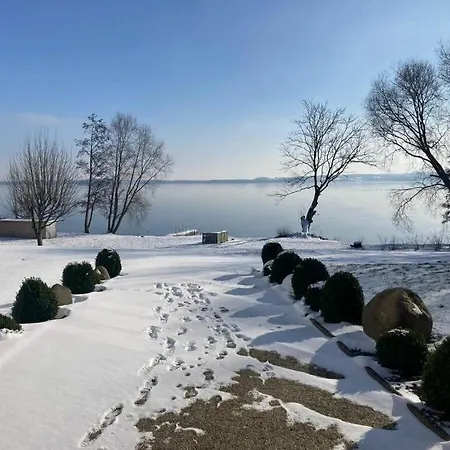Semesterbostad Aan Het Ploener Meer *